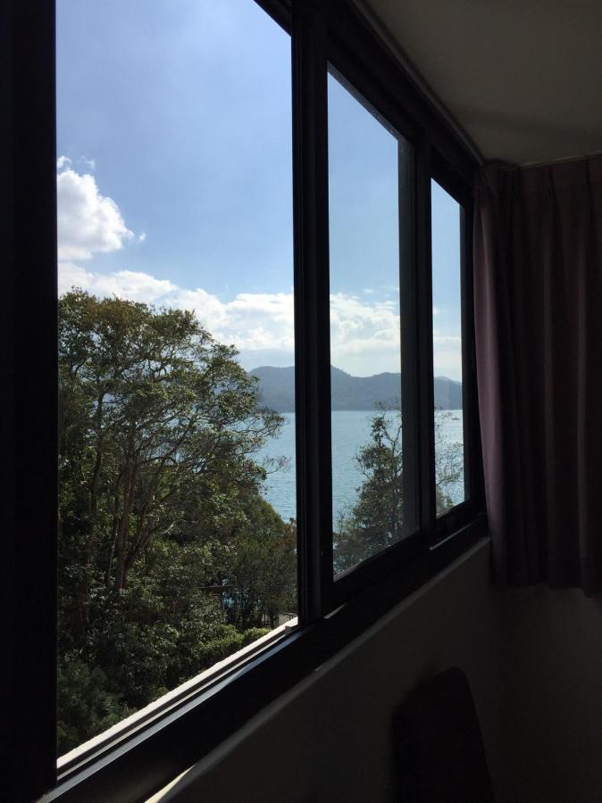 Miracolo View Hotel Yuchi Bagian luar foto