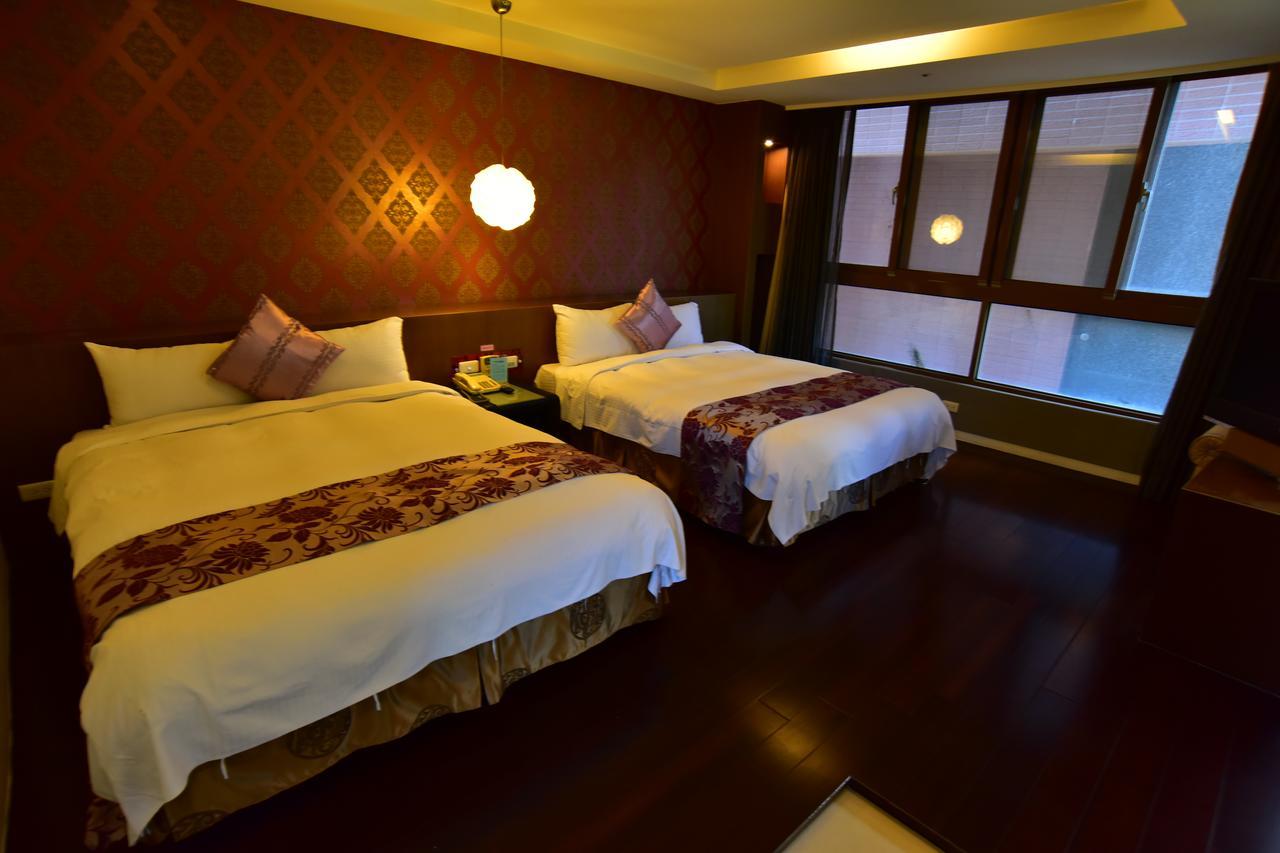 Miracolo View Hotel Yuchi Bagian luar foto